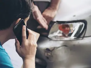 capa homem acionando seguro no prazo