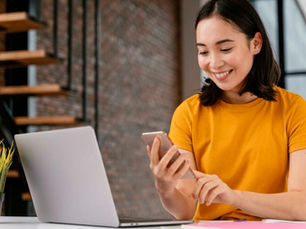 capa mulher pesquisa como fazer cotação seguro auto